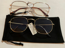 Load image into Gallery viewer, Lavish blue light Classic Aviator
