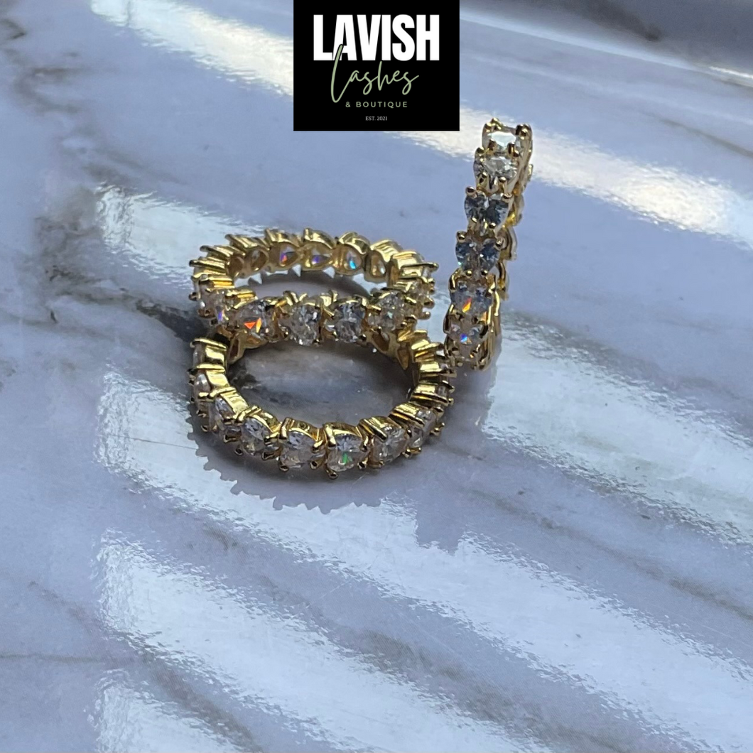 Lavish sweetheart ring